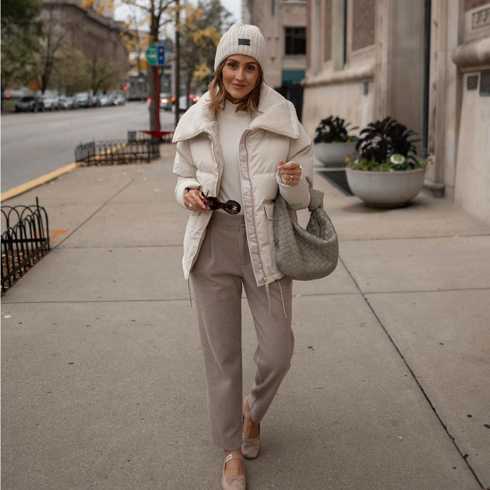 Varley Perrie Tapered Trouser 29.5  in Taupe Marl